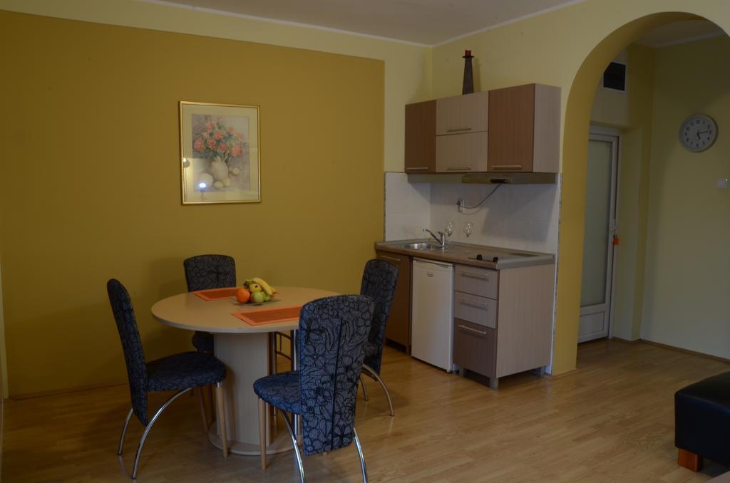 Apartments Vila فردنيك المظهر الخارجي الصورة