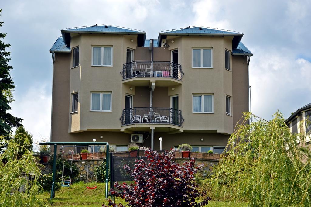 Apartments Vila فردنيك المظهر الخارجي الصورة
